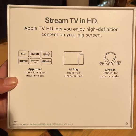 2021 Apple TV HD 32g - Picture 3 of 5